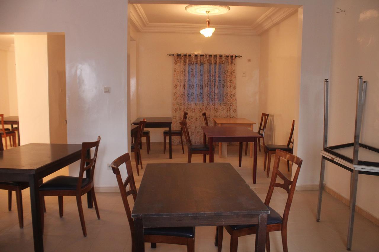 Aparthotel Ouest Foire Khandar Accueil *